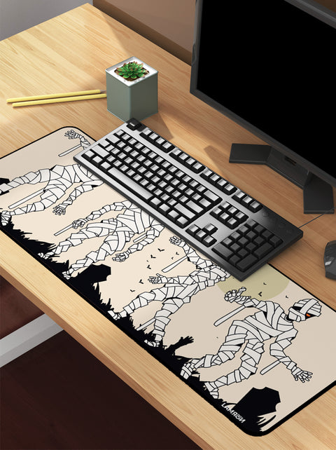 Alien Astronaut Desk Mat | Desk Pad | Mousepad